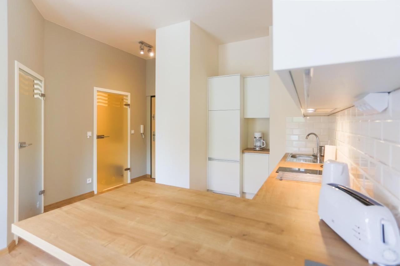- Platan Tower Apartment *